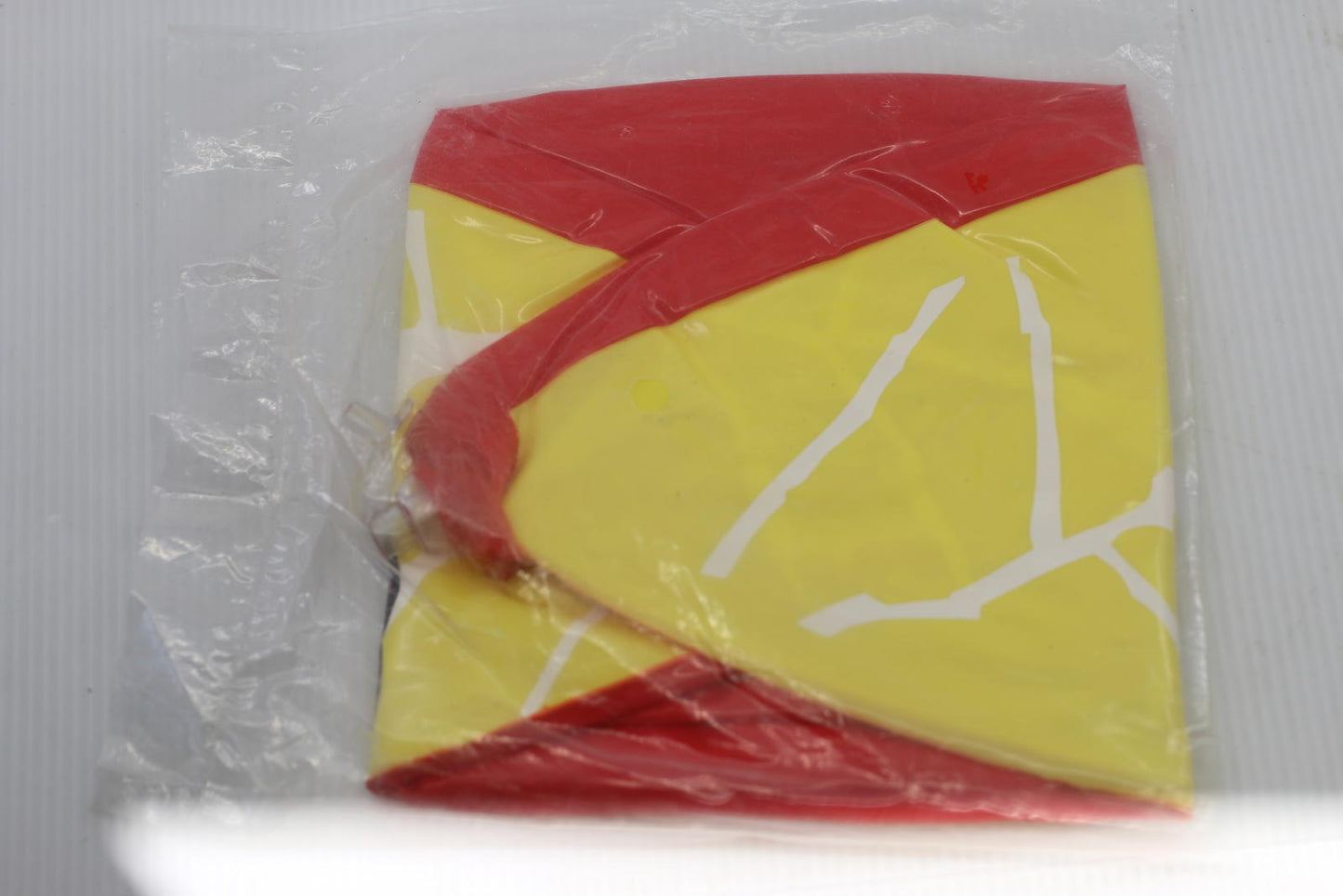 VintAGE Spider-Man Inflatable Beach Ball (Sealed) Yellow Web Design – Marvel