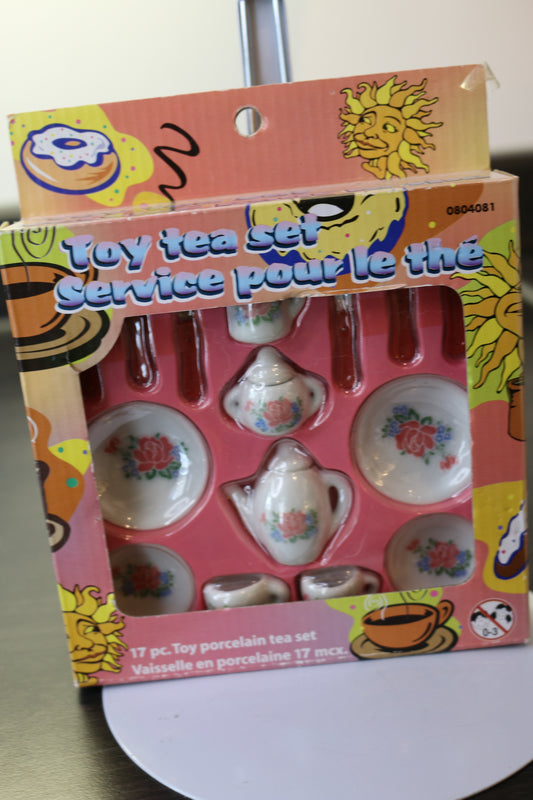 Vintage Child’S 17-Piece Floral Porcelain Play Tea Set Original Box, Ages 8+