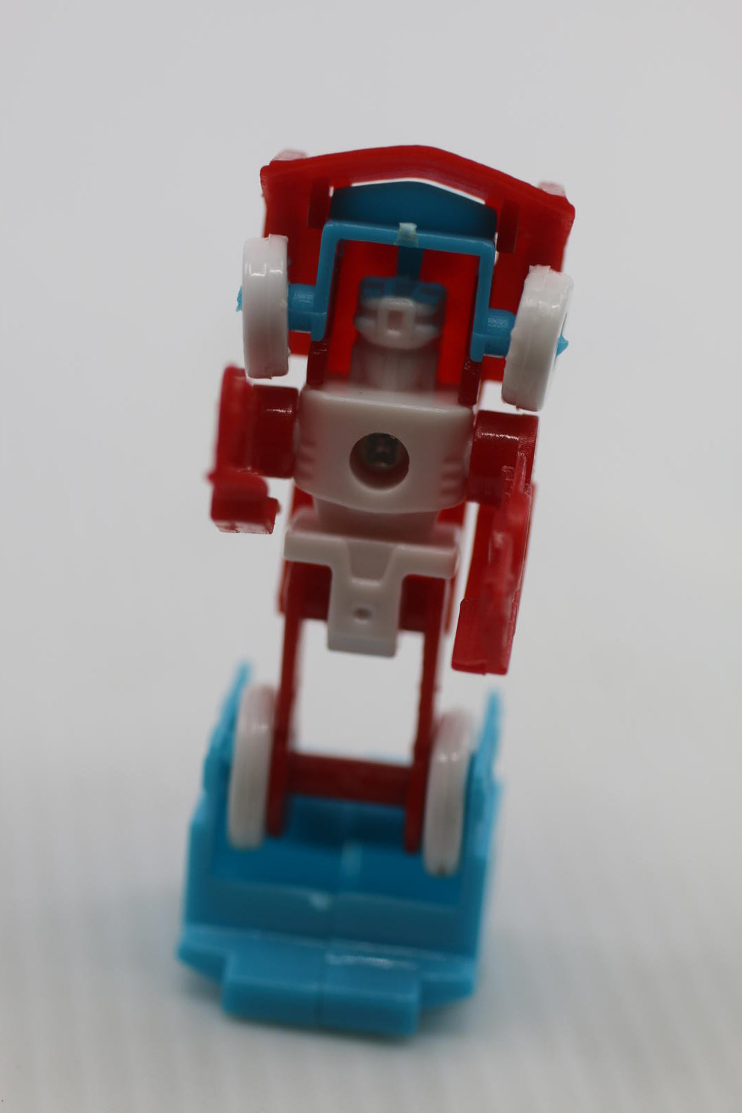 Rare mini Transforming mini robot toy transformer blue/Red train Locomotive