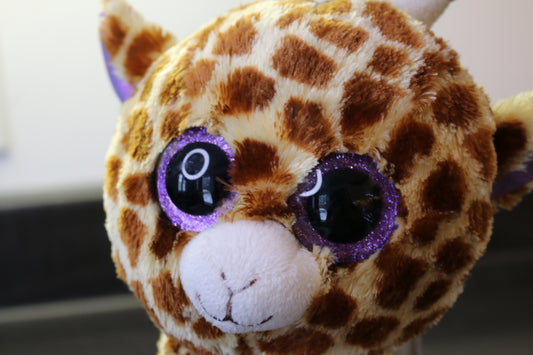 Ty Beanie Boos 6" Safari Giraffe With Purple Glitter Eyes And Red Tag