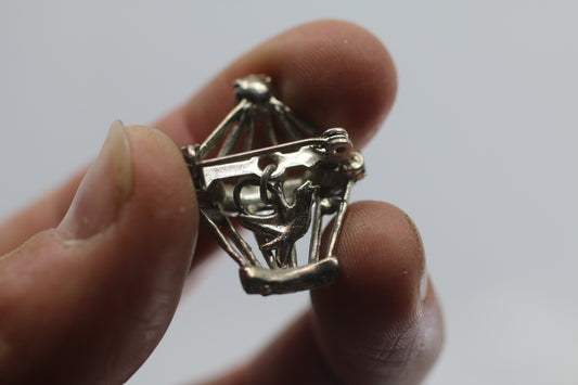 Brooch women's accessory 90s jewelry Silver rhinestone Bird cage