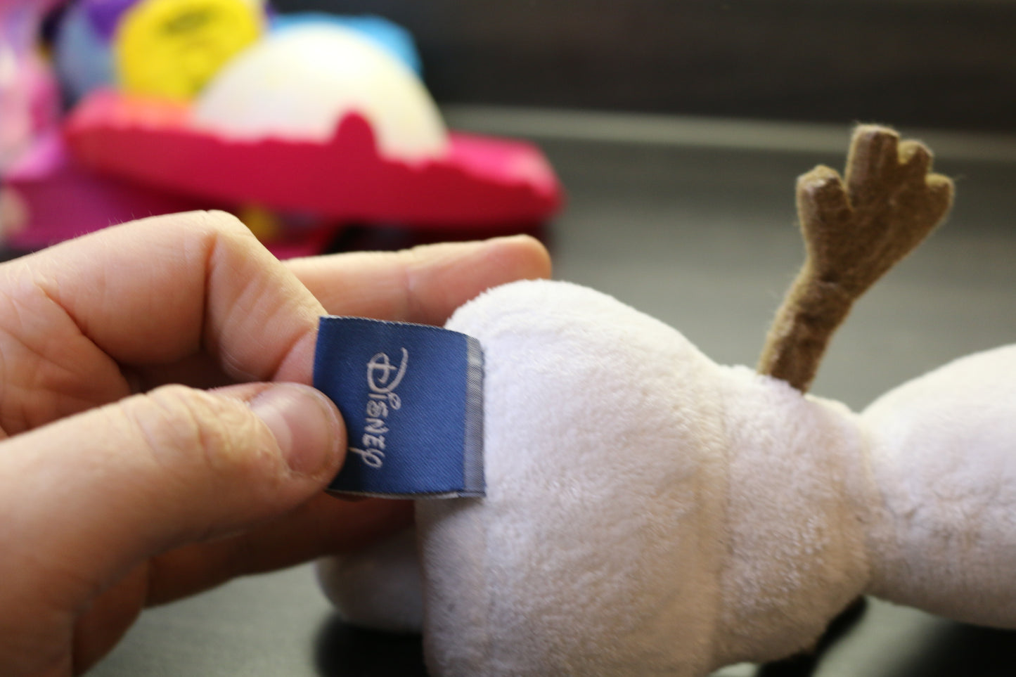 Disney Store Plush Olaf Frozen Clip-On 7" Backpack ~ Duffle Bag