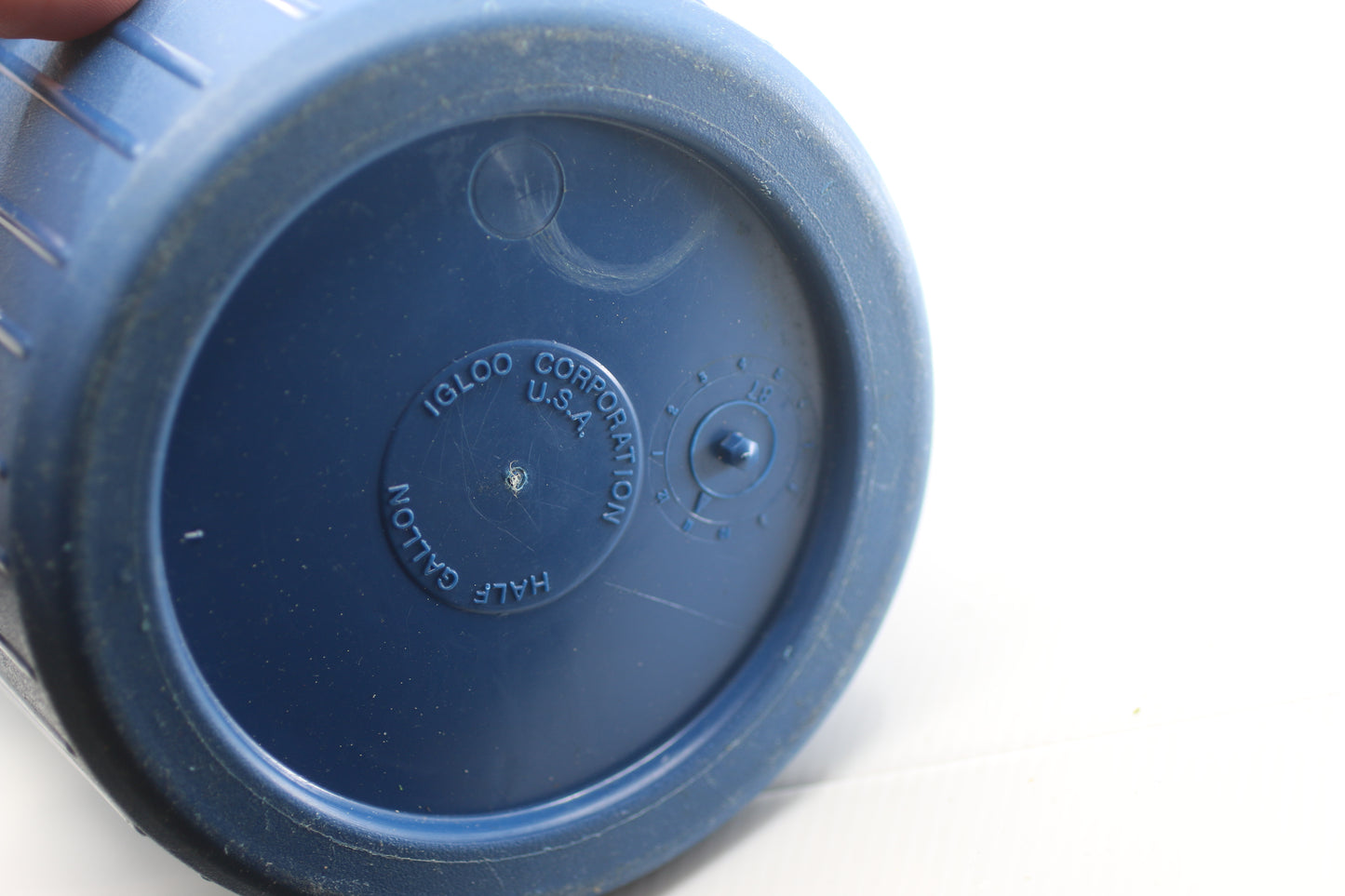 Explorer By Igloo Vintage 80's - 1/2 Half Gallon Water Jug- blue Cooler