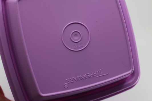 Tupperware Pick-A-Deli Pickle Keeper Large 8 Cup 3 Piece Lavender Purple #1560