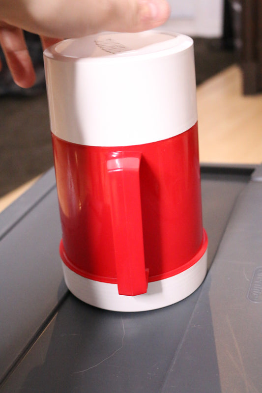 Vintage Thermos Food & Drinks Flask 0.85L Capacity Red Model