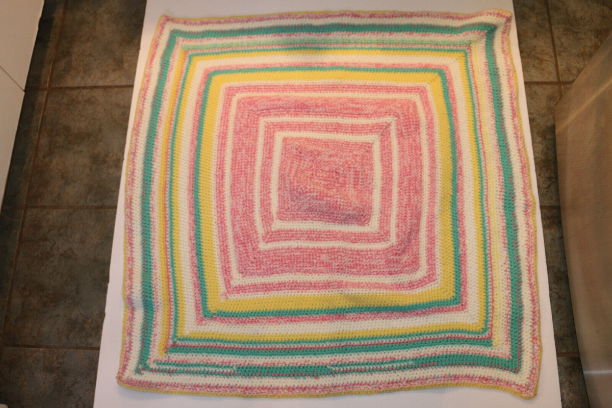 Mandala Crochet Baby Afghan Pink Green Yellow Handmade Couverture