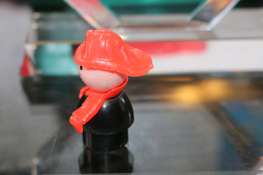 Fisher Price Little People Vintage Fireman Fire Man Chief Red Helmet & Arms
