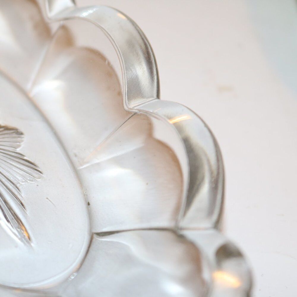 Lot Of 2 Differant Christmas Bowl Peanuts Or Candy Middle Center Table Vinta