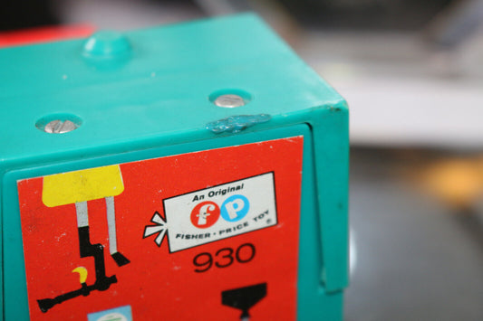 Vintage Fisher-Price 1970S And 80S Car Lift From Play Family Action Garage #930