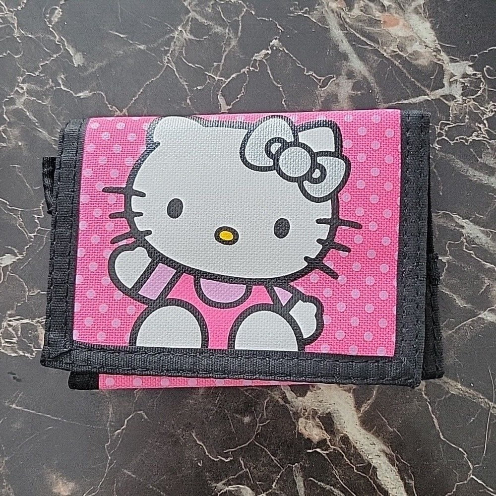 Pink hello kitty online wallet