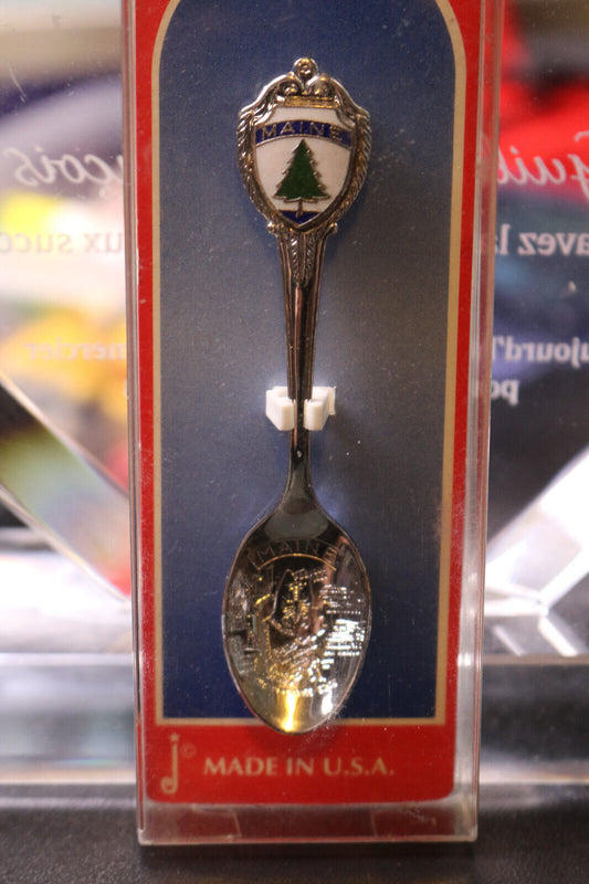 Main U.S.A. Collectors Vintage Spoon Souvenir Collectible