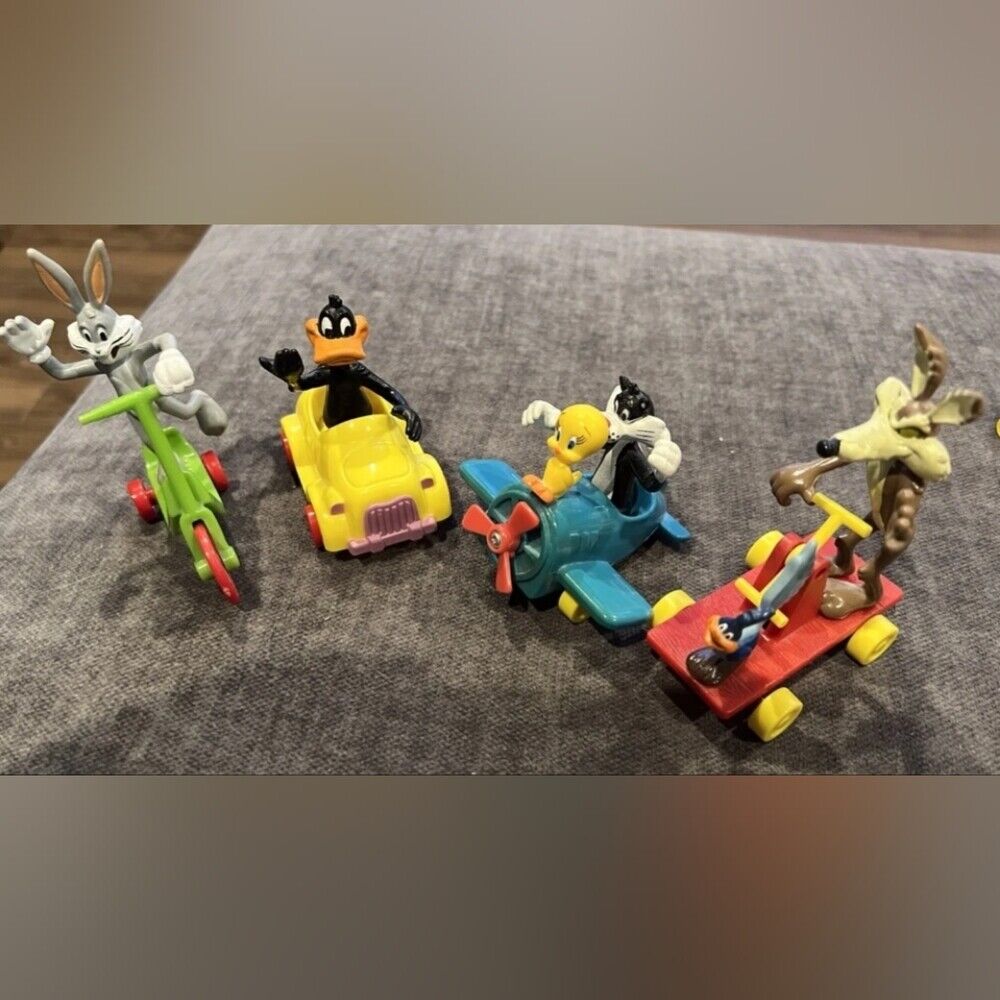1989 Looney Tunes Mcdonald'S Happy Meal Toys Complete Set Of 4 Figures