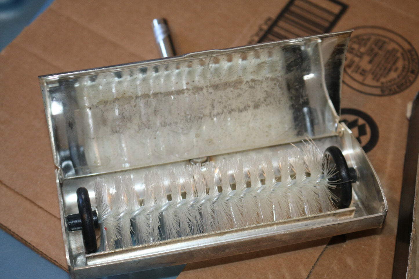 Vintage Silver Plated Table Roller Crumb Brush Sweeper Cleaner In Box