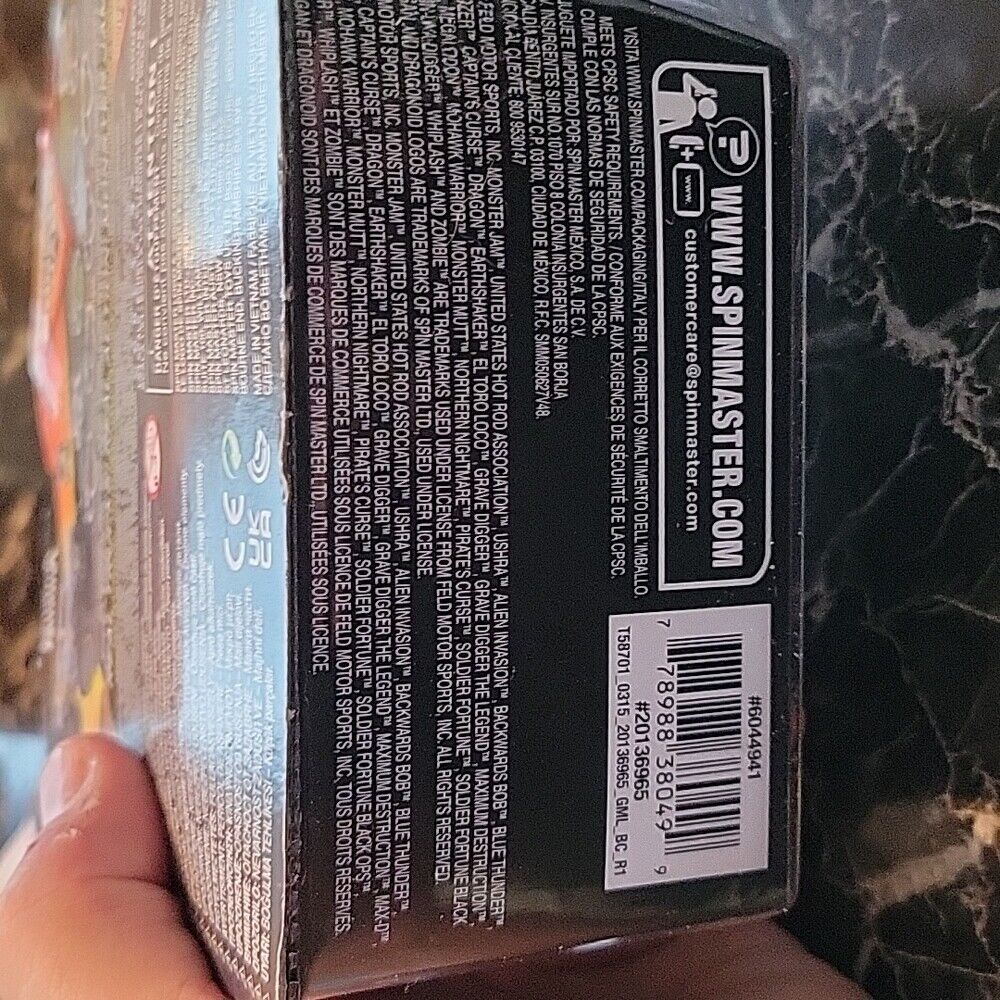 Spin Master Monster Jam Big Kahuna Series 26 2022 1/64 Diecast