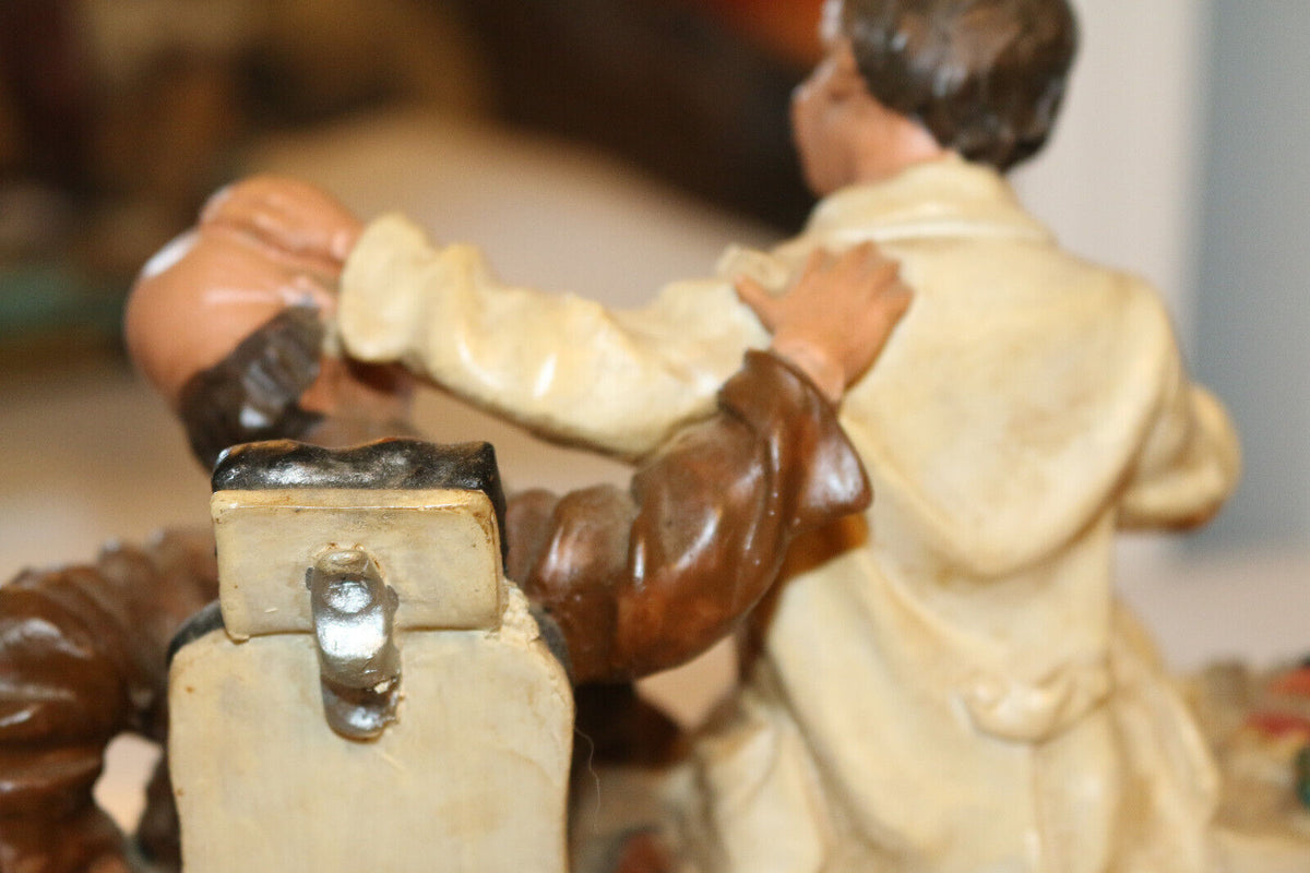 Porcelaine De Capodimonte Barbier, Client Statue Coiffeur Heritage Collection