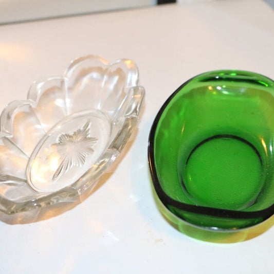 Lot Of 2 Differant Christmas Bowl Peanuts Or Candy Middle Center Table Vinta