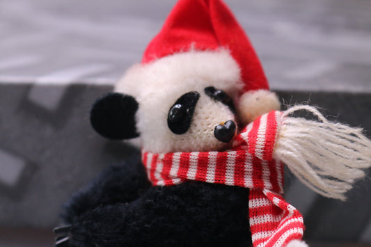 Vintage 1980S Christmas Panda Bear Fluffy Clinger Hugger Clip On Soft Plush Toy