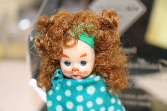 2008 Mcdonalds Happy Meal Madame Alexander Doll Cowardly Lion Wizard Of Oz #4