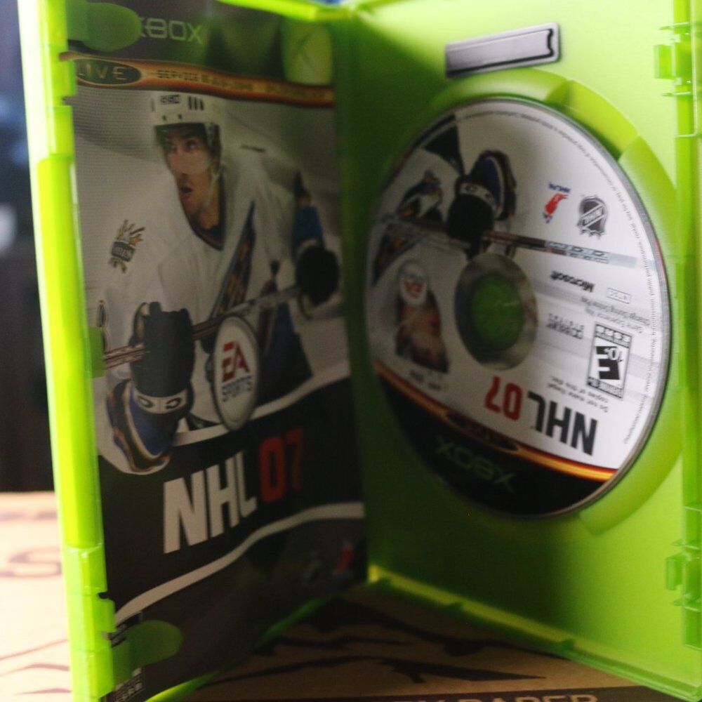 Xbox Nhl 07 Vide Game For The First Generation Of Xbox Console