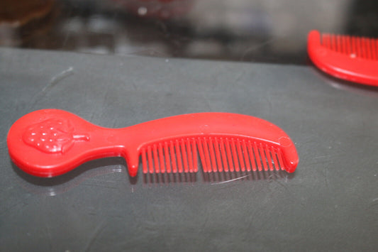 Strawberry Shortcake Doll Red Comb Vintage 1982 Replacement Part Piece Vtg Toy 2