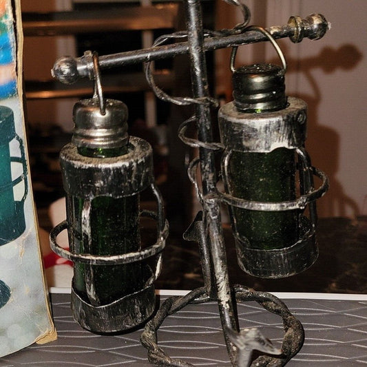 Vintage Metal Anchor Stand Hanging Green Glass Lantern Salt And Pepper Shakers