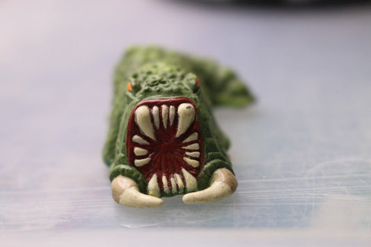 Vintage Real Squish Bugs Splatapillar Original Squishi Figure Empir Catterpillar