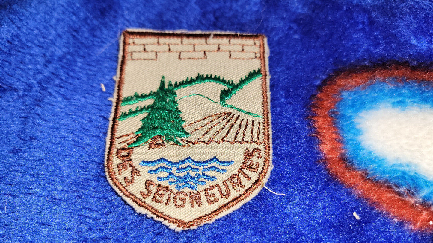 Vintage Shoulder Patche Souvenir Parc Des Seigneuries Wood Forest