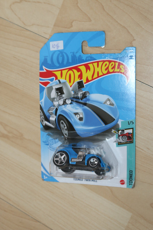 Hot Wheels 2021 - Tooned Twin Mill - Diecast Toy Car