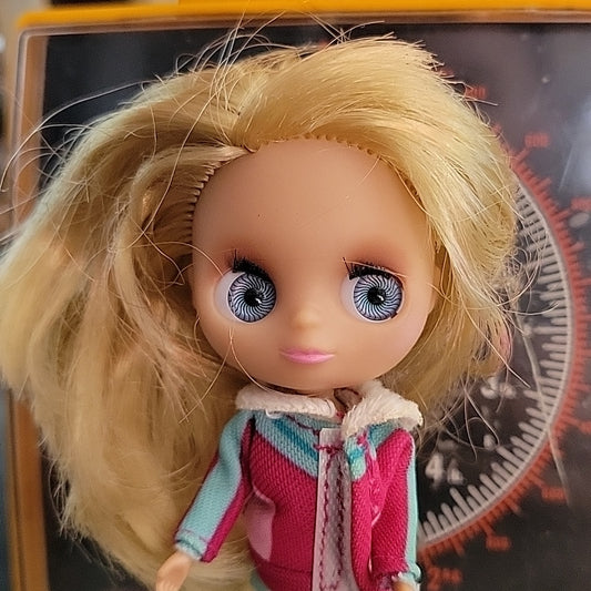 Original Lps Littlest Pet Shop Blythe #B27 #2168 Snow Love Doll Figure Toy Cut