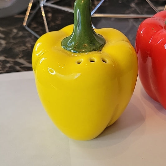 Ceramic Salt & Pepper Set Dining Table Yellow Red 2 Pièces Piment