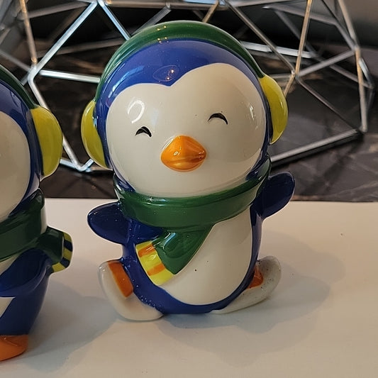Penguin Salt & Pepper Shaker Winter Earmuffs Christmas Animals Holiday Cute Dinn