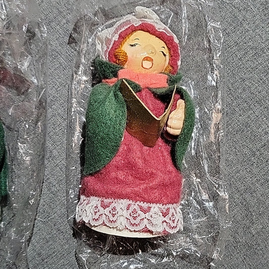 Christmas Trees Decoration By Innovation Made Taiwan Singer Figure Canada Noël