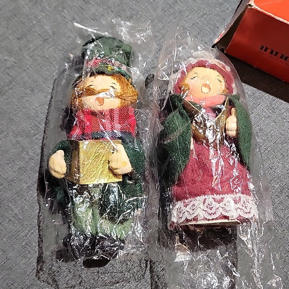 Christmas Trees Decoration By Innovation Made Taiwan Singer Figure Canada Noël