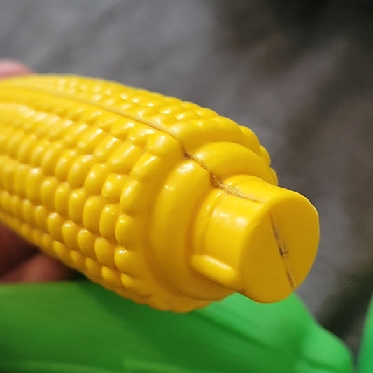 Vintage 1988 Fisher Price Fun With Food Corn On The Cob Ear & Husk #2109 Picnic