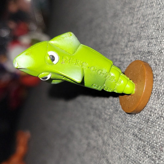 Metapod Tomy Pokemon Figure Cgtsj 1999 Nintendo 2" - Vintage Authentic