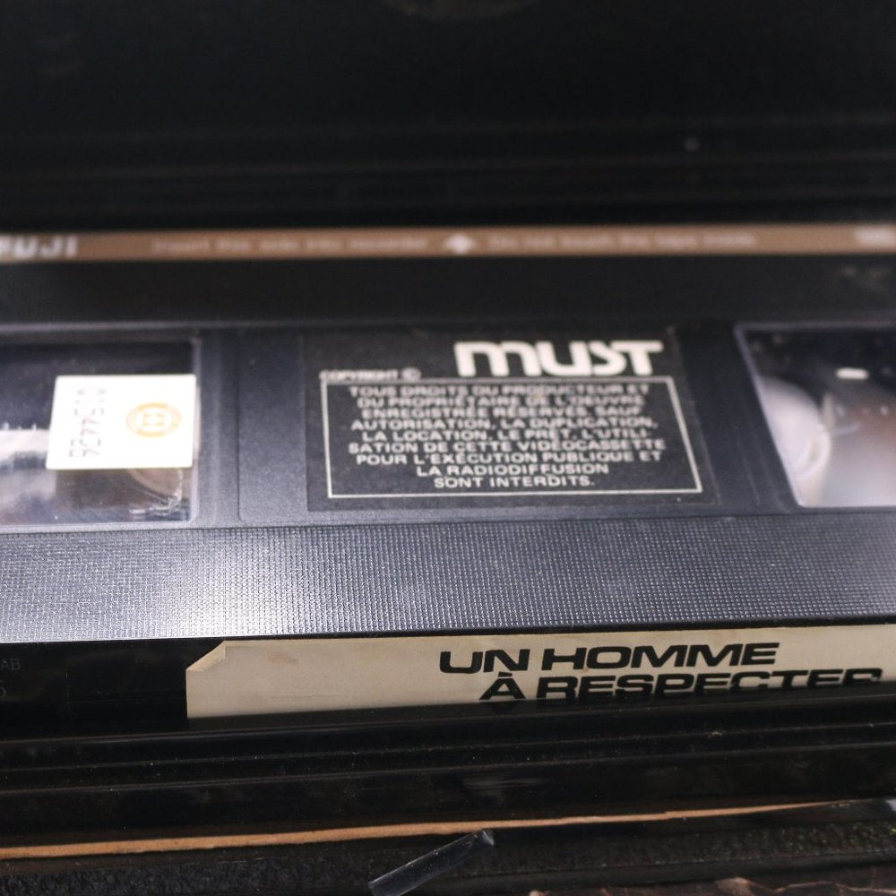 Kirk Douglas A Man To Respect Italian Crime Dutch Vhs Video (1972) French