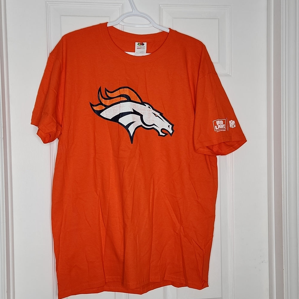 medium DENVER BRONCOS T-SHIRT