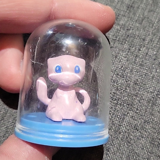 Pokemon Figure Collection Gashapon Capsule Toy Tomy 2000 Mew Rare One