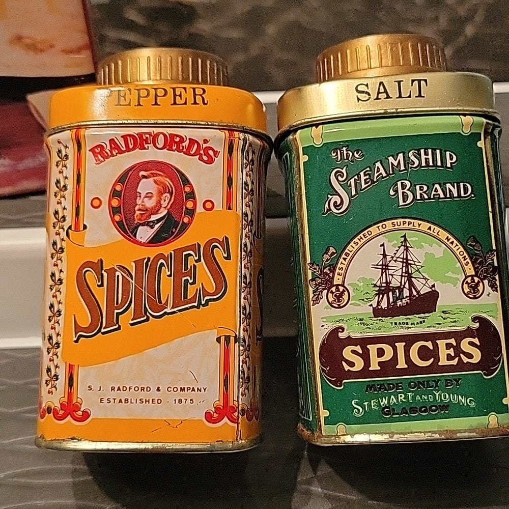 Vintage Olde English Tin Salt And Pepper Shaker Set With Original Box 3.5" X 2"