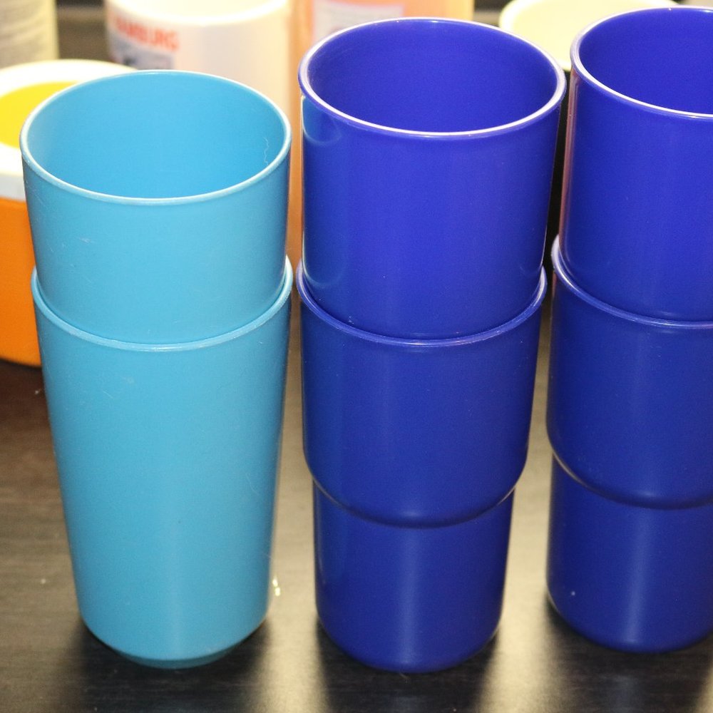 Vintage Set Of 4 Tupperware 12Oz Stacking Tumbler Cup #2412 Blue 2 Rubbermaid