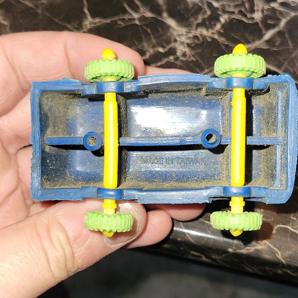 Gaz Truck Rubber Made Taiwan Vintage Car Toy Antique Blue Vehicle Rare