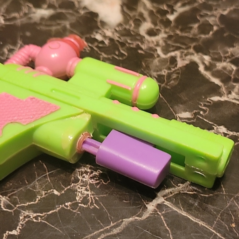 Mini Watergun Gun Collectible Untested Keychain