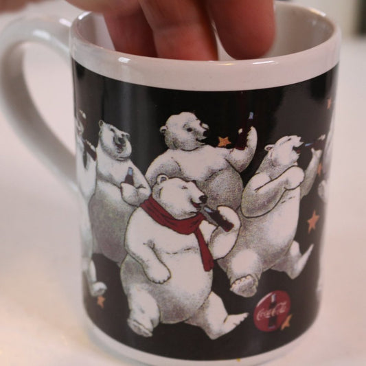 1997 Coke Gibson 16Oz Ceramic Coca Cola "Happy Polar Bear Group" Coffee/Tea Mug
