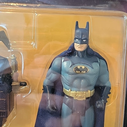 1990 Kenner The Dark Knight Collection Wall Scaler Batman Figure On Card Vintage