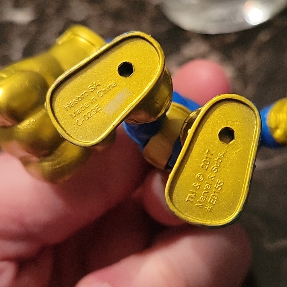 Playskool Marvel Super Hero Adventures Power Up Squad Thanos Infinity Glove