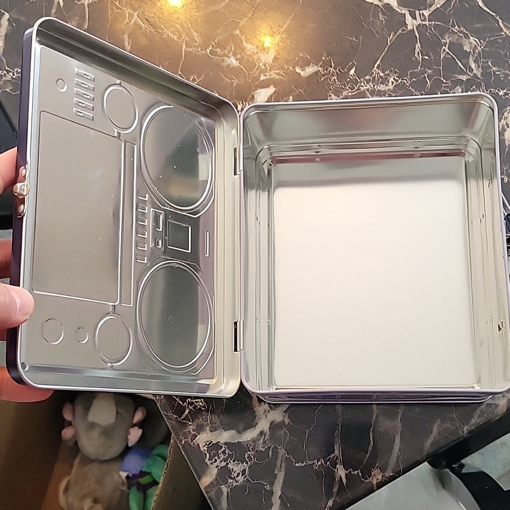 Aquarius 2012 Stereo Radio Cassette Player Recorder Tin Lunchbox