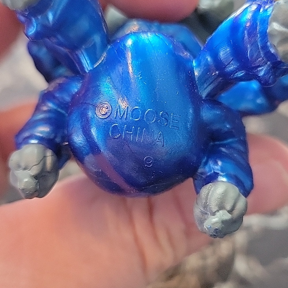 Moose Toys Treasure X Monster Gold Blingspin Figure