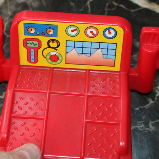 Fisher-Price J0245 Subsidiary Replacement Part/Piece Toy Machine Red Lift Garage