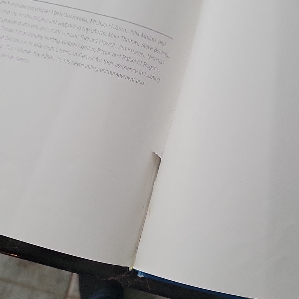 Vintage 1996 Marvel Universe Marvel Comics Book By Peter Sanderson Hardback