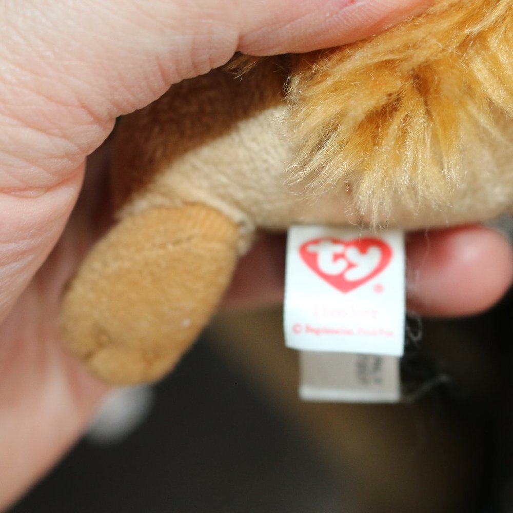 Ty Beanie Baby Theodore Chipmunk Alvin Chipmunks 6” Plush Green Shirt 2010